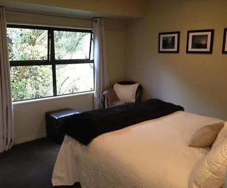Tawharanui Lodge Warkworth Exterior photo