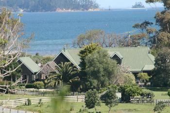 Tawharanui Lodge Warkworth Exterior photo